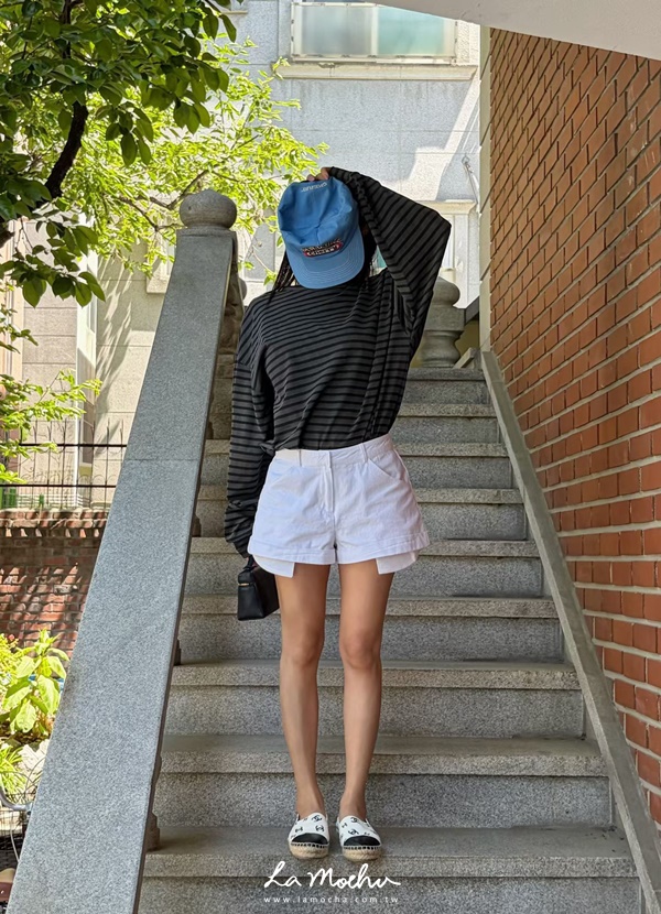 條紋挖背圓領長袖上衣